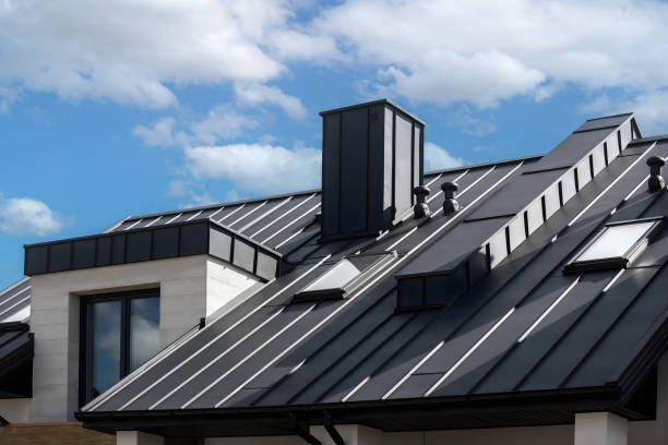 Best Roof Moss and Algae Removal  in Sanford, NC